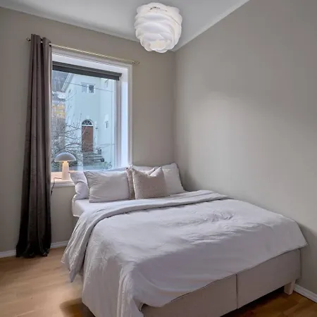 Luxurious W/ Beautiful Location Daire